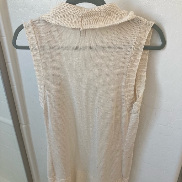 Sleeveless cardigan - Picture 2 of 2